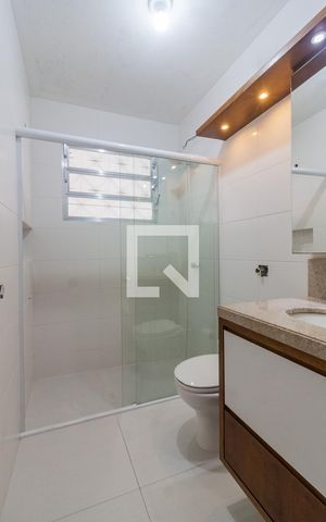 Casa para alugar com 150m², 3 quartos e 3 vagas Casa para alugar com 150m², 3 quartos e 3 vagasQuarto 1