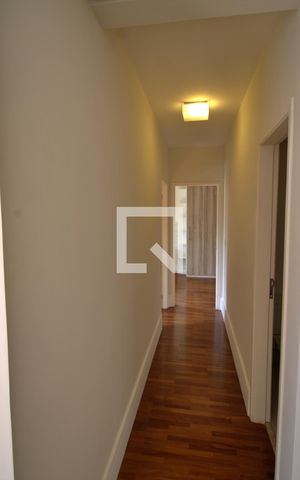 Apartamento à venda com 85m², 2 quartos e 2 vagas Apartamento à venda com 85m², 2 quartos e 2 vagasCorredor