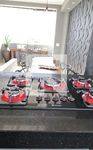 Apartamento para alugar com 150m², 2 quartos e 2 vagasCozinha