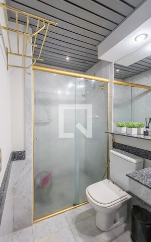 Apartamento à venda com 40m², 1 quarto e 1 vagaBanheiro