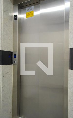 Apartamento à venda com 176m², 2 quartos e 2 vagasElevador