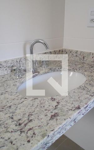 Apartamento à venda com 176m², 2 quartos e 2 vagasBanheiro da Suíte