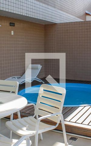 Apartamento à venda com 160m², 2 quartos e 2 vagas Apartamento à venda com 160m², 2 quartos e 2 vagasPiscina
