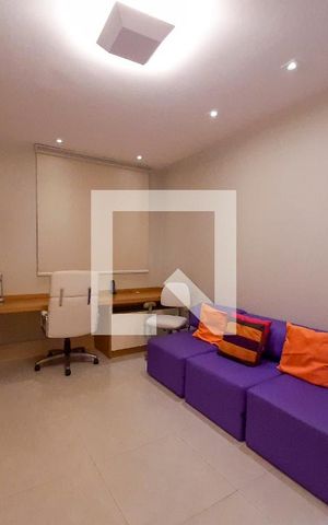 Apartamento à venda com 160m², 2 quartos e 2 vagas Apartamento à venda com 160m², 2 quartos e 2 vagasSuíte 2