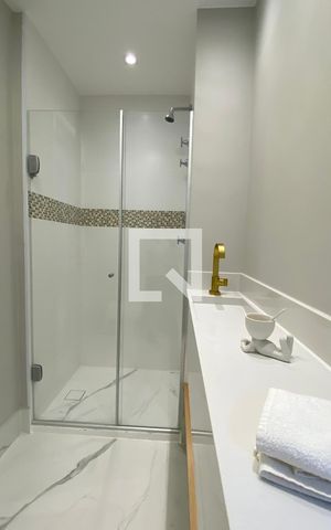 Apartamento à venda com 95m², 2 quartos e 2 vagasBanheiro Social