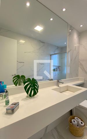 Apartamento à venda com 95m², 2 quartos e 2 vagasBanheiro da Suíte 1