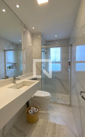 Apartamento à venda com 95m², 2 quartos e 2 vagasBanheiro da Suíte 1
