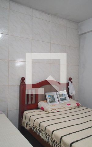 Casa à venda com 400m², 2 quartos e 2 vagas Casa à venda com 400m², 2 quartos e 2 vagasQuarto