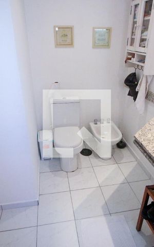 Apartamento à venda com 150m², 3 quartos e 4 vagasBanheiro da Suíte 1