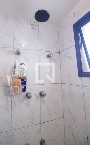 Apartamento à venda com 150m², 3 quartos e 4 vagasBanheiro