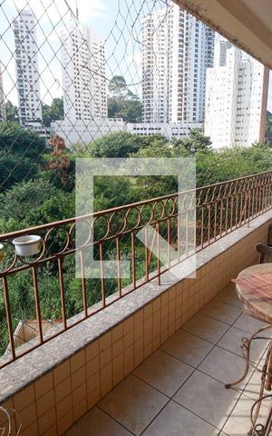 Apartamento à venda com 150m², 3 quartos e 4 vagasVaranda