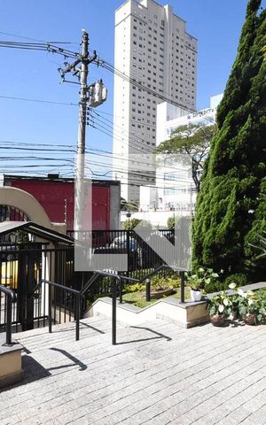 Apartamento à venda com 69m², 3 quartos e 1 vaga Apartamento à venda com 69m², 3 quartos e 1 vagaEntrada