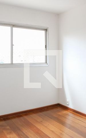 Apartamento à venda com 58m², 2 quartos e 1 vaga Apartamento à venda com 58m², 2 quartos e 1 vagaSala