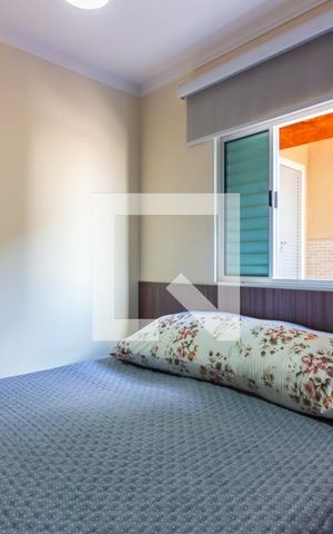 Casa à venda com 222m², 3 quartos e 2 vagas Casa à venda com 222m², 3 quartos e 2 vagasSuíte