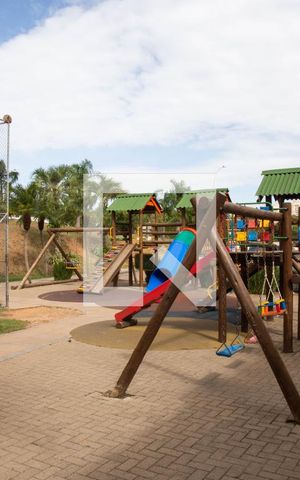 Apartamento à venda com 47m², 2 quartos e 1 vaga Apartamento à venda com 47m², 2 quartos e 1 vagaÁrea comum - Playground