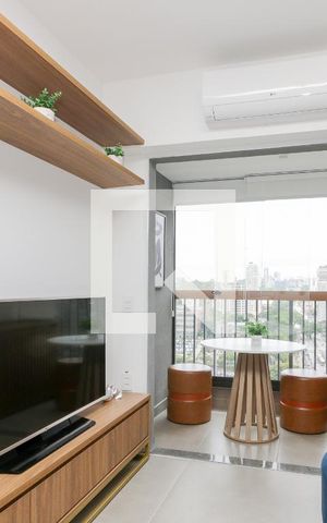 Studio à venda com 28m², 1 quarto e sem vaga Studio à venda com 28m², 1 quarto e sem vagaStudio