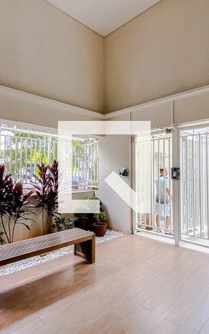 Apartamento à venda com 32m², 1 quarto e sem vaga Apartamento à venda com 32m², 1 quarto e sem vagaEntrada