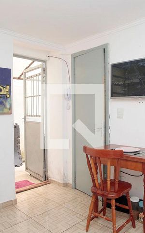 Apartamento para alugar com 30m², 1 quarto e sem vagaSala