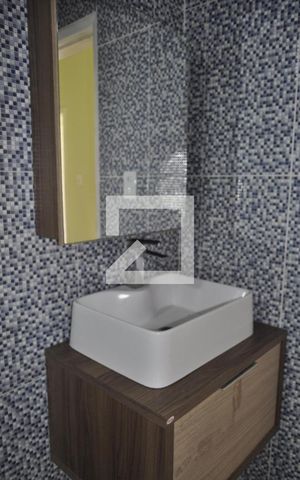 Apartamento à venda com 70m², 2 quartos e sem vagaBanheiro