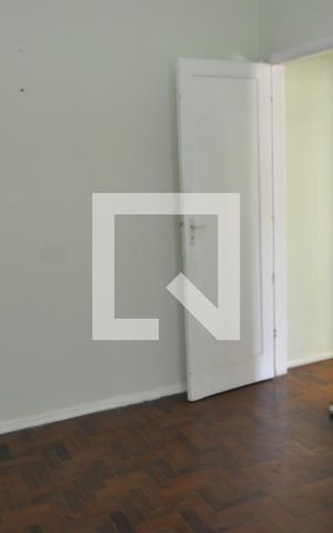 Apartamento à venda com 70m², 2 quartos e sem vagaQuarto
