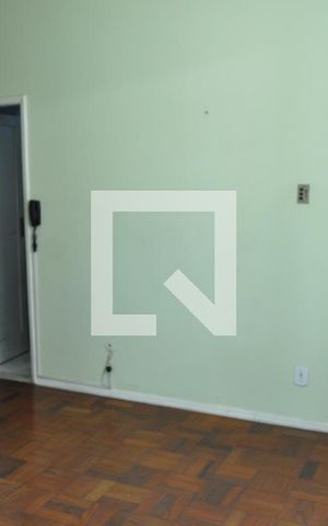 Apartamento à venda com 70m², 2 quartos e sem vagaSala