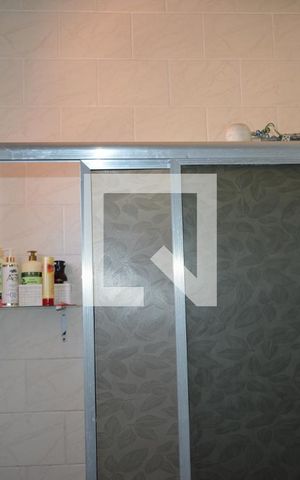 Casa à venda com 300m², 5 quartos e 1 vagaBanheiro do Quarto 1