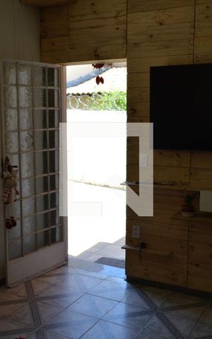 Casa à venda com 300m², 5 quartos e 1 vagaSala