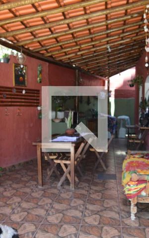 Casa à venda com 300m², 5 quartos e 1 vagaÁrea comum