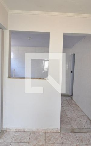 Casa à venda com 144m², 3 quartos e 2 vagasSala 2