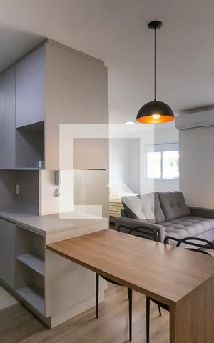 Studio à venda com 40m², 1 quarto e 1 vaga Studio à venda com 40m², 1 quarto e 1 vagaSala
