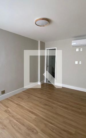 Apartamento para alugar com 138m², 3 quartos e 1 vaga Apartamento para alugar com 138m², 3 quartos e 1 vagaQuarto 2