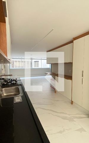 Apartamento para alugar com 138m², 3 quartos e 1 vaga Apartamento para alugar com 138m², 3 quartos e 1 vagaCozinha