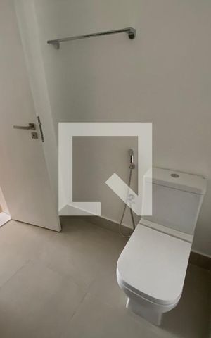 Apartamento para alugar com 138m², 3 quartos e 1 vaga Apartamento para alugar com 138m², 3 quartos e 1 vagaBanheiro