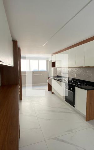 Apartamento para alugar com 138m², 3 quartos e 1 vaga Apartamento para alugar com 138m², 3 quartos e 1 vagaCozinha
