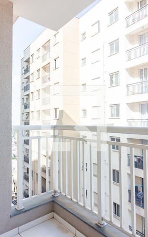 Apartamento à venda com 50m², 2 quartos e 1 vaga Apartamento à venda com 50m², 2 quartos e 1 vagaVaranda
