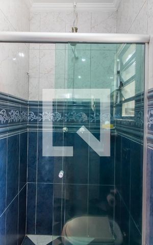 Casa à venda com 400m², 4 quartos e 4 vagas Casa à venda com 400m², 4 quartos e 4 vagasBanheiro 3