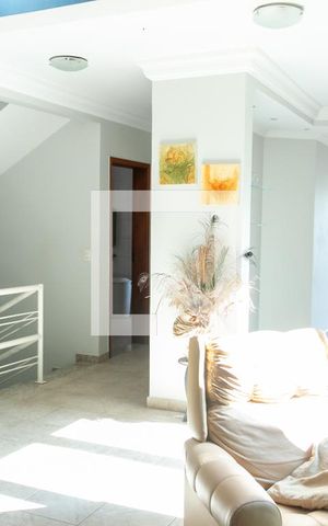 Casa à venda com 400m², 4 quartos e 5 vagas Casa à venda com 400m², 4 quartos e 5 vagasJardim de Inverno