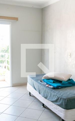 Casa à venda com 400m², 4 quartos e 5 vagas Casa à venda com 400m², 4 quartos e 5 vagasQuarto 3