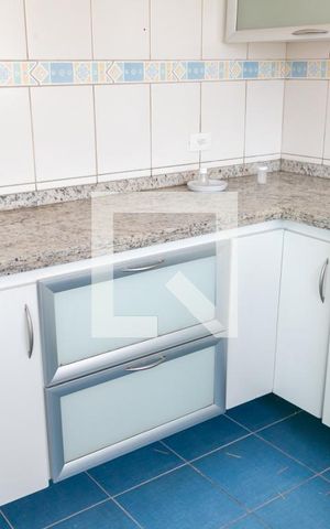 Casa à venda com 400m², 4 quartos e 5 vagas Casa à venda com 400m², 4 quartos e 5 vagasCozinha