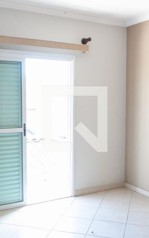 Casa à venda com 400m², 4 quartos e 5 vagas Casa à venda com 400m², 4 quartos e 5 vagasSuíte
