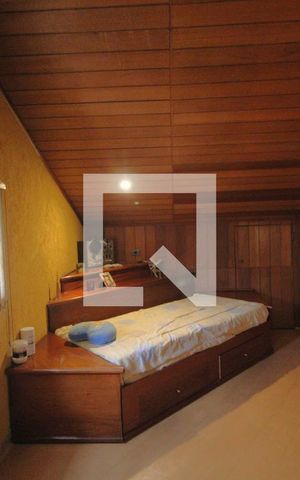 Casa à venda com 360m², 4 quartos e 6 vagasSuíte 1