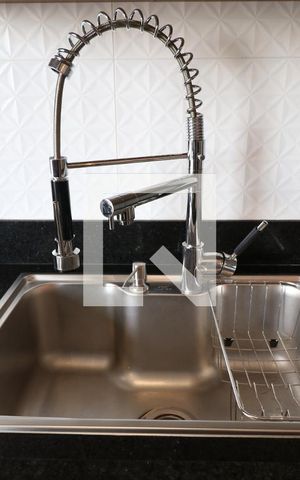 Apartamento para alugar com 43m², 2 quartos e 1 vagaDetalhe da cozinha