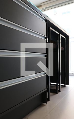 Apartamento para alugar com 43m², 2 quartos e 1 vagaDetalhe da cozinha