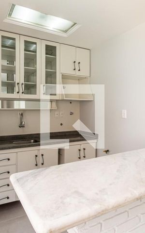 Apartamento à venda com 36m², 1 quarto e 1 vaga Apartamento à venda com 36m², 1 quarto e 1 vagaCozinha