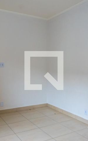 Apartamento à venda com 58m², 2 quartos e 1 vaga Apartamento à venda com 58m², 2 quartos e 1 vagaSala