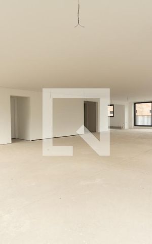 Apartamento à venda com 374m², 5 quartos e 5 vagas Apartamento à venda com 374m², 5 quartos e 5 vagasSala