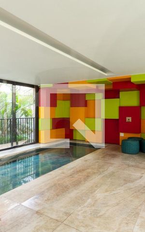 Apartamento à venda com 374m², 5 quartos e 5 vagas Apartamento à venda com 374m², 5 quartos e 5 vagasPiscina infantil