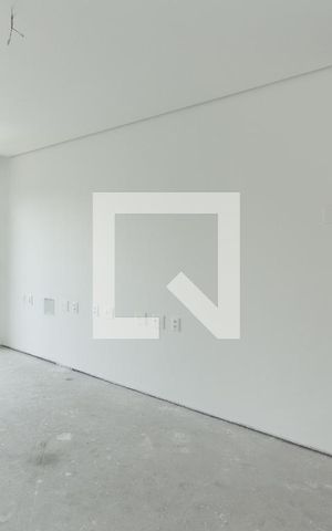 Apartamento à venda com 374m², 5 quartos e 5 vagas Apartamento à venda com 374m², 5 quartos e 5 vagasSuíte 1 reversível