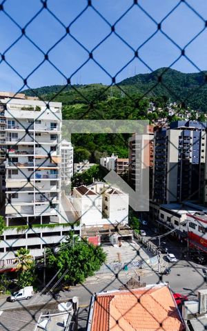 Apartamento à venda com 148m², 3 quartos e 2 vagas Apartamento à venda com 148m², 3 quartos e 2 vagasVista da Sala