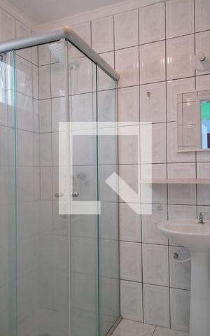 Apartamento para alugar com 65m², 2 quartos e 1 vaga Apartamento para alugar com 65m², 2 quartos e 1 vagaBanheiro
